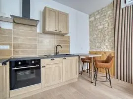 Studio 2p rénové - Centre 5min- Stationnement