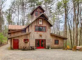Jasper 7 Timbers Cabin on 10 Acres with a Creek!