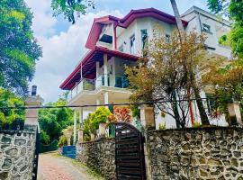 Sampath Grand Hotel, hotel v mestu Mawanella