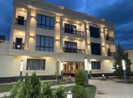 Emir's Garden Hotel