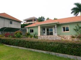 Joy Astonish Home, Hotel in Entebbe