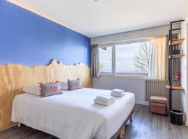 Côté Lac Hostel Evian, hotel in Évian-les-Bains