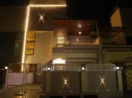 Param ShivAOM Family Homestay