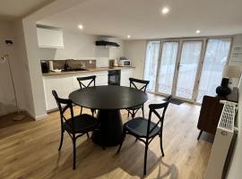Séjour cosy en centre ville: Château-Gontier şehrinde bir otel