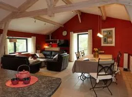 Clos de Ginaillac - ensemble de 2 chambres d'hôtes et 1 gîte pouvant accueillir 6 personnes
