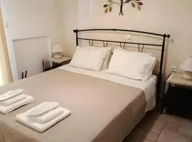 Vromolithos apartments