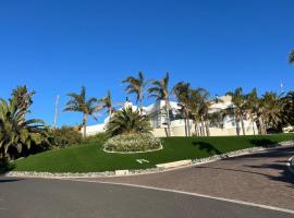 Plattekloof 2 Queens and Kings Guest House โรงแรมในPlattekloof
