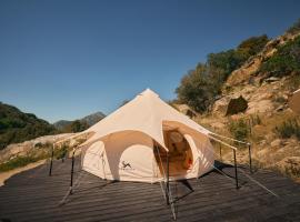 Paradise Ranch Inn - Ecstatic Tent, hotel v destinácii Three Rivers