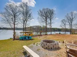 Waterfront Home with Views on Bear Creek Reservoir!