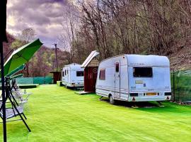 Cazare Camping Anca, khách sạn ở Fizeş