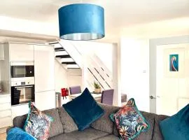 1 Shiphouse Apartment