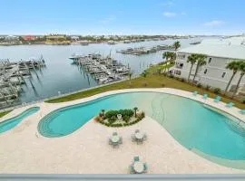 Bella Luna 407-Luxury Condo-Sleeps 8-Walk to Flora-Bama-2 King Beds-Flora-Bama