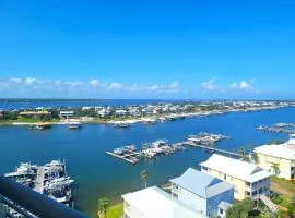 Bella Luna 1009-Luxury Condo-Great Views-Walk to Flora-Bama-Boaters Heaven!