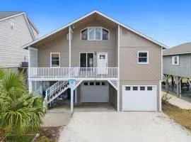 Isle Of A Time Brunswick Vacation Rentals Canal front with Boat slip