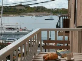 Tan-Nanna by Shmoo, Sliema Ferries