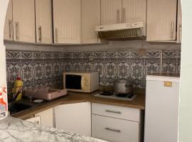 Palm Pool House, hotel a Sussa