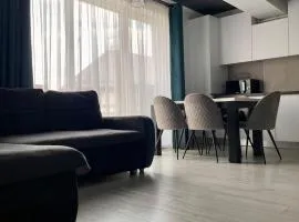 Concrete Nest King bed Free parking