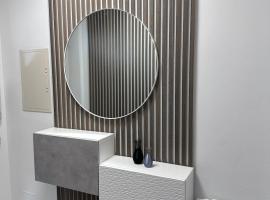 Moderne Wohnung mitten in Neustadt Aisch, hotel din Neustadt an der Aisch