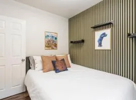 Cozy Clarkson Condo, near Hospitals & City Center