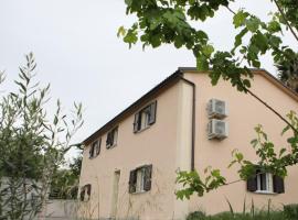 Resort Helenia, хотел в Caulonia