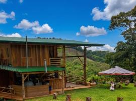 Paradise Mountain, hotell sihtkohas San Isidro