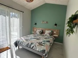 Chambre spacieuse et moderne