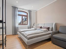 Place to sleep - Kassel: Direkt an der Uni, khách sạn ở Kassel