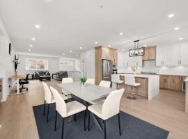6BR Luxury Home with Terrace and Epic Views โรงแรมในชิลลิแวค