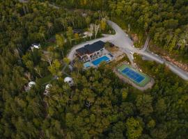 Bel Air Tremblant Hotel & Residences, Hotel in Mont-Tremblant