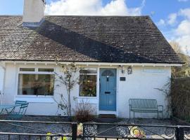 Faerie Cottage, Luss, Loch Lomond, viešbutis mieste Luss