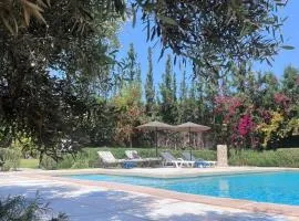 Villa sans vis-à-vis avec grand jardin