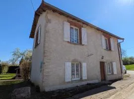 Charmant Gîte Rural avec Jardin en Haute-Saône - FR-1-583-438