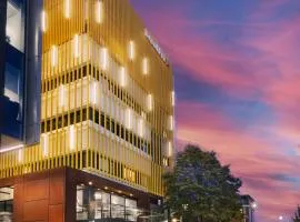 BreakFree on Cashel, an Accor Hotel