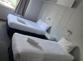 Country Club Motel, отель в городе Станторп