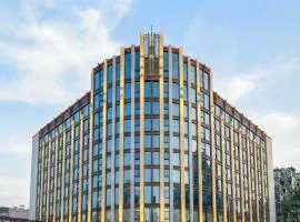Ruihua Hotel Shanghai 上海青旅瑞华酒店