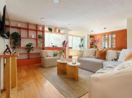 Amazing TERRAZO place, 8 guest!! 4 beds, hotel v Mexico Cityju