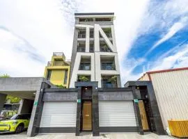 安平 見築電梯民宿