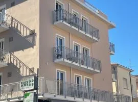 Hotel Scarlet