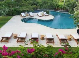 Luxury Apartment at AYANA Residences