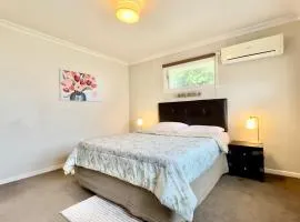 Cozy Private Room- Climate Controlled Comfort