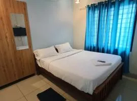 Aashi Apartment