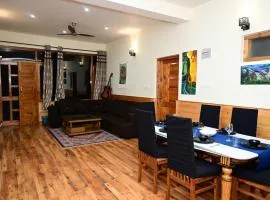 Akari Inn