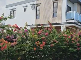 Triple J Villa Puerto Galera