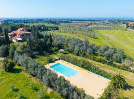 Viesnīca Agriturismo Il Nazareno pilsētā Čečina