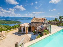 Villa Cima, hotel u gradu Vrbnik