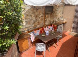 Appartamento appena ristrutturato Giglio Campese, hotel a Campese