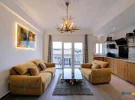 Chic apart with parking and balcony