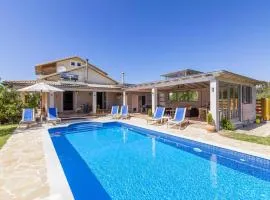 Villa Marilisa by Villa Plus