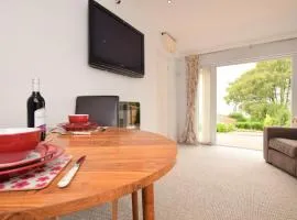 1 Bed in Axminster oc-62615