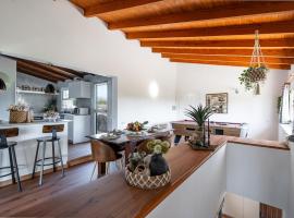 Refugi De Les Aguiles, Hotel in Lloseta